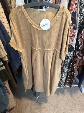 Culture Code Women's Short Sleeve Woven Tunic Top in Camel